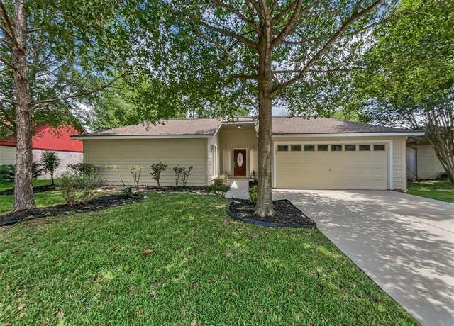 Property at 1330 Ravenscourt Dr, Sugar Land, TX 77498, 3 beds, 2 baths