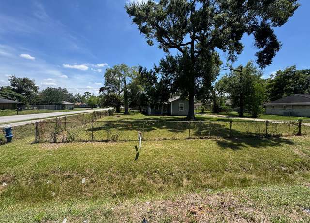 Property at 8546 Talton St, Houston, TX 77028, 3 beds, 1 bath