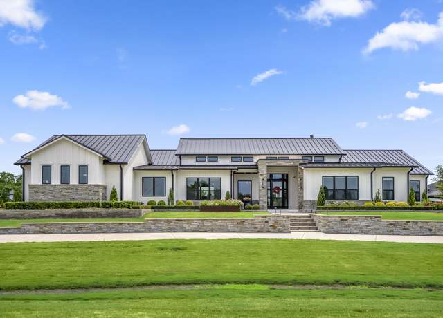 Property at 22 Dashingly Ct, Tomball, TX 77377, 4 beds, 4.5 baths