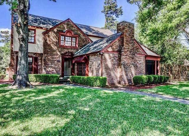 Property at 4301 Fernwood Dr, Houston, TX 77021, 4 beds, 4 baths