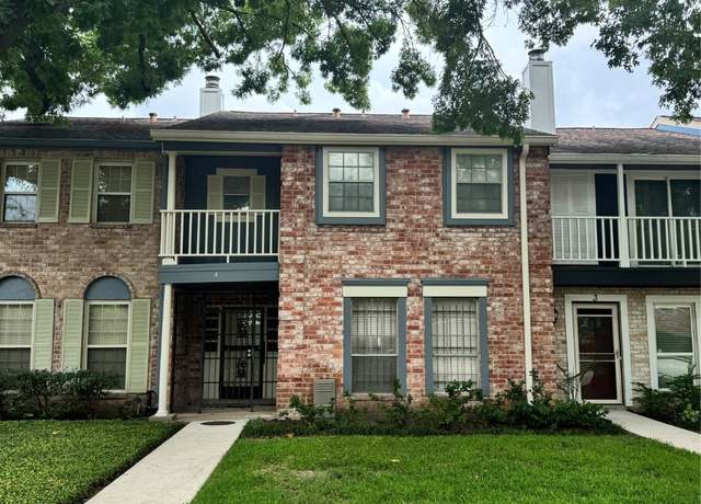 Property at 5800 Lumberdale Rd #4, Houston, TX 77092, 3 beds, 3 baths