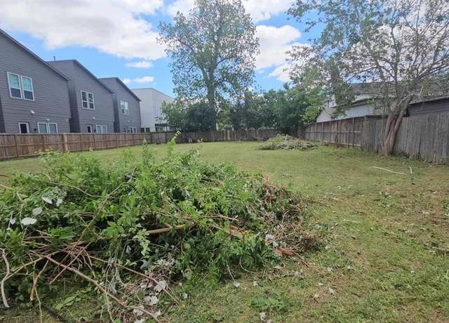 Property at 1514 Malvern St, Houston, TX 77009