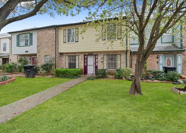 Property at 7931 Ellinger Ln, Houston, TX 77040, 3 beds, 2.5 baths