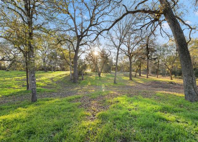 Property at 1038 County Road 207 Rd, Weimar, TX 78962