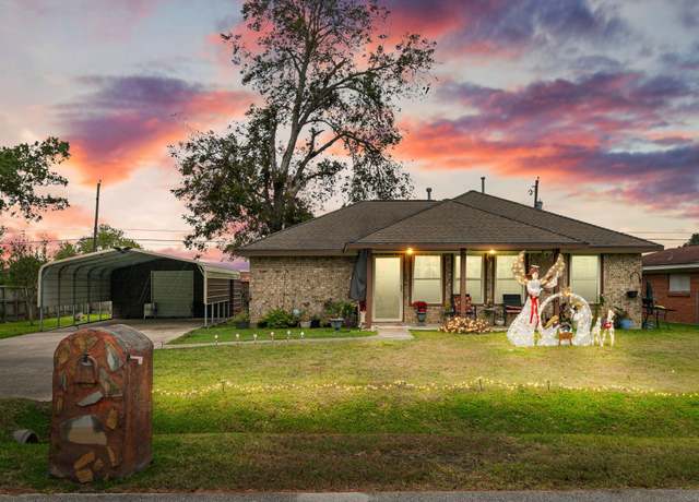 Property at 7010 Woodrow St, Texas City, TX 77591, 3 beds, 2 baths