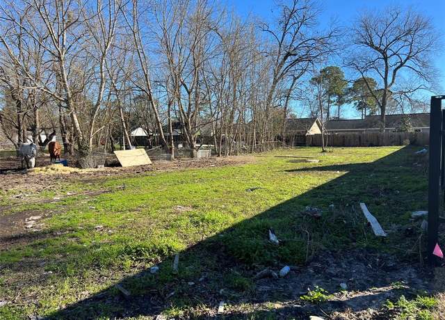 Property at 1027 Adolph Dr, Houston, TX 77091