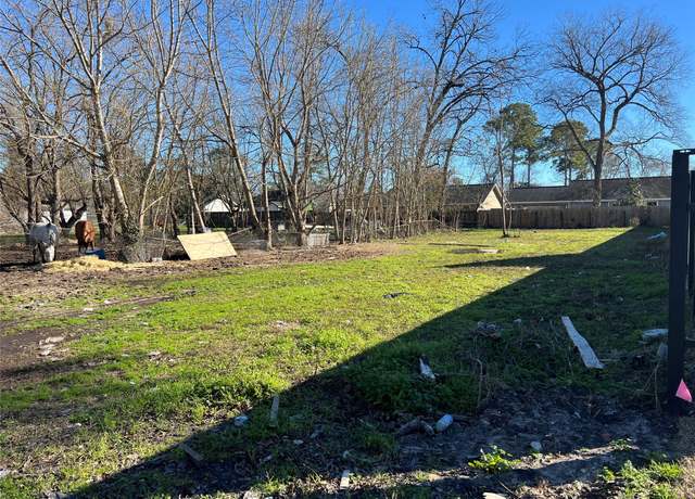 Property at 1027 Adolph Dr, Houston, TX 77091