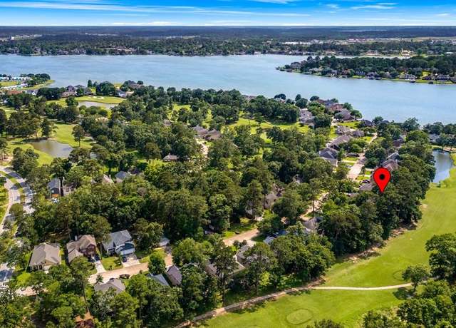 Property at 32 Laguna Rd, Montgomery, TX 77356, 3 beds, 2 baths