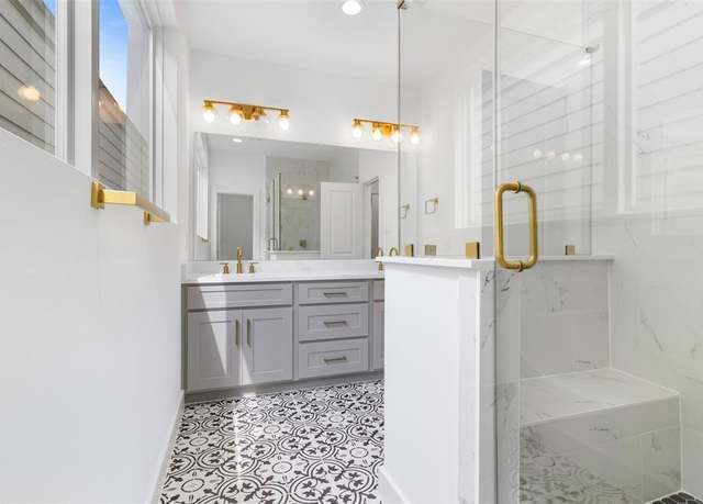 Property at 411 Alvia Run Ln Unit B1, Houston, TX 77018, 3 beds, 2.5 baths