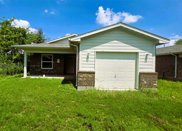 Property at 9827 Pelsey St, Houston, TX 77029, 3 beds, 2 baths