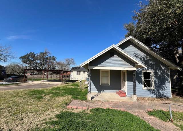 Property at 220 S Tesch St, Bellville, TX 77418, 2 beds, 1 bath