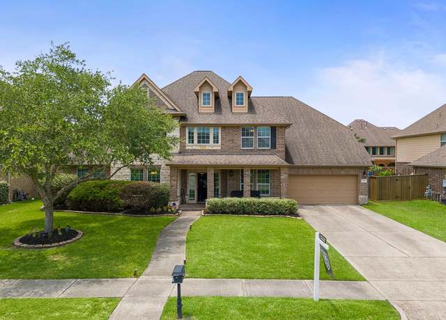 Property at 2553 Valencia Cv, League City, TX 77573, 5 beds, 5 baths