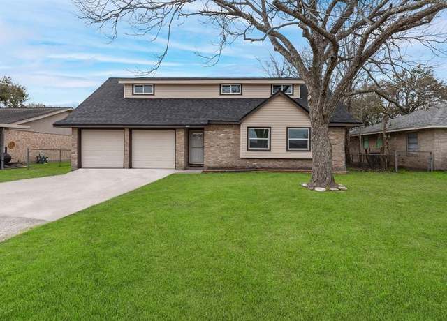 Property at 3129 Taylor St, La Marque, TX 77568, 3 beds, 2 baths