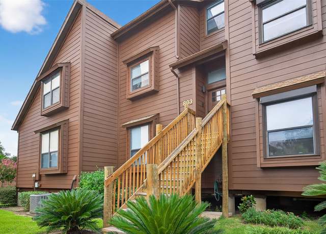 Property at 803 Davis Rd, League City, TX 77573, 3 beds, 3 baths