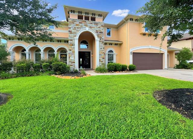 Property at 4823 Isla Canela Ln, League City, TX 77573, 6 beds, 5 baths