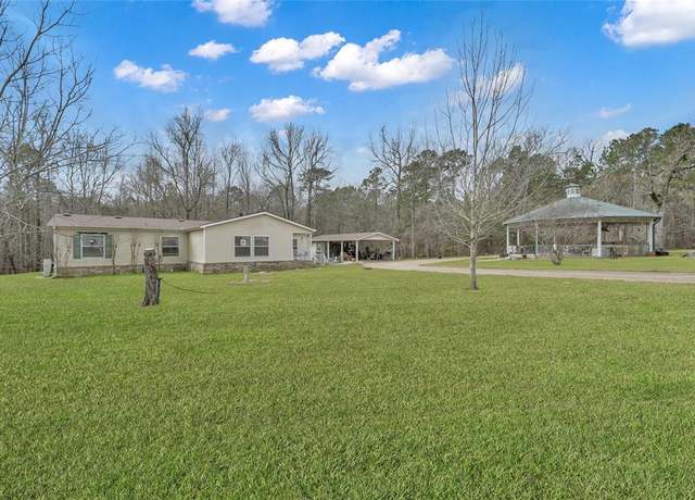 Property at 250 Bowling Rd, Oakhurst, TX 77364, 3 beds, 2 baths