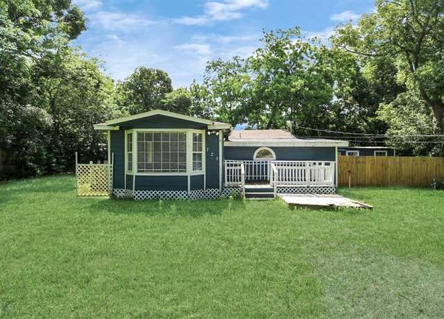 Property at 720 Roosevelt St, La Marque, TX 77568, 4 beds, 3 baths