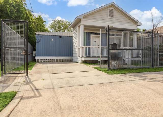 Property at 1709 Dan St, Houston, TX 77020, 2 beds, 2 baths
