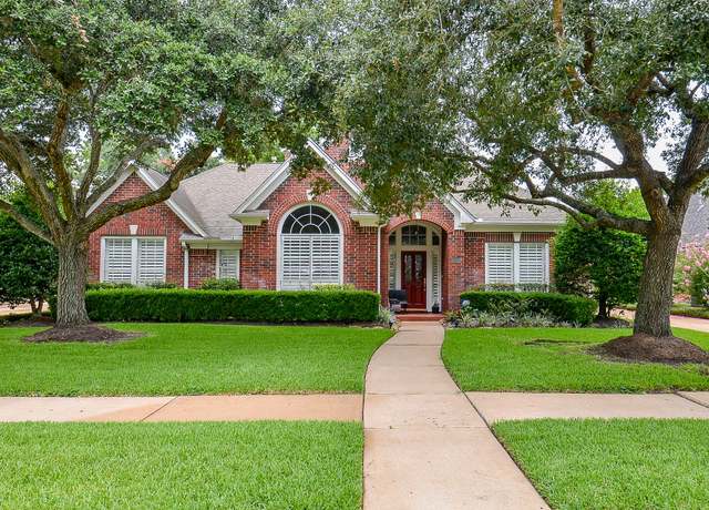 Property at 2014 Shadow Forest Dr, Katy, TX 77494, 4 beds, 3 baths