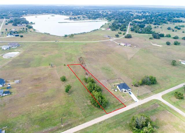 Property at 308 Colt Trl, Angleton, TX 77515