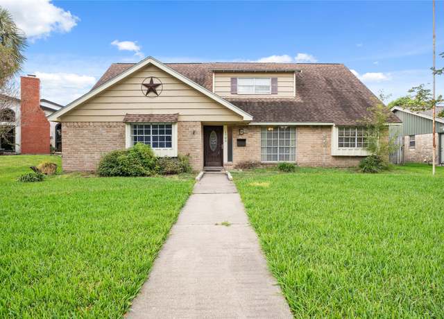 Property at 1705 20th Ave N, Texas City, TX 77590, 5 beds, 2.5 baths