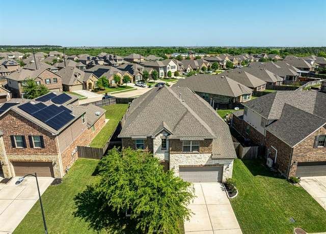 Property at 24102 Dynasty Dr, Katy, TX 77493, 4 beds, 3.5 baths