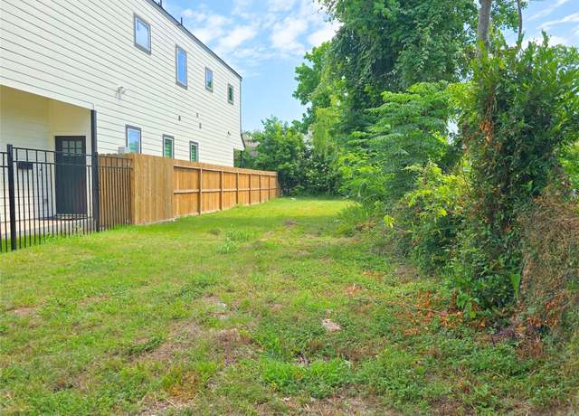 Property at 2709 Winbern St, Houston, TX 77004