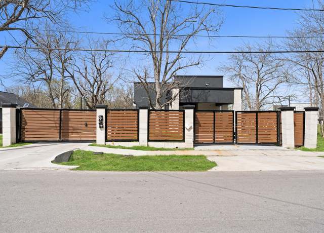 Property at 4929 Wilmington St A/b St, Houston, TX 77033, 6 beds