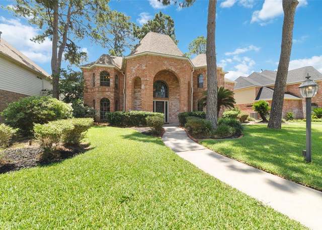 Property at 17507 Shelburne Ln, Spring, TX 77379, 5 beds, 3.5 baths