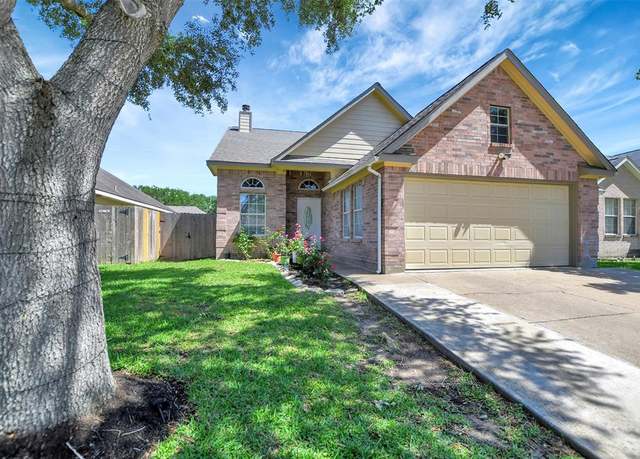 Property at 34606 Lake Side Dr, Brookshire, TX 77423, 4 beds, 2 baths