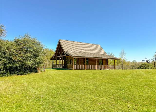 Property at 9025 County Road 329, Buffalo, TX 75831, 1 bed, 1 bath