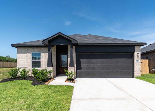 Property at 926 Alaska Cedar Dr, Crosby, TX 77532, 4 beds, 2 baths