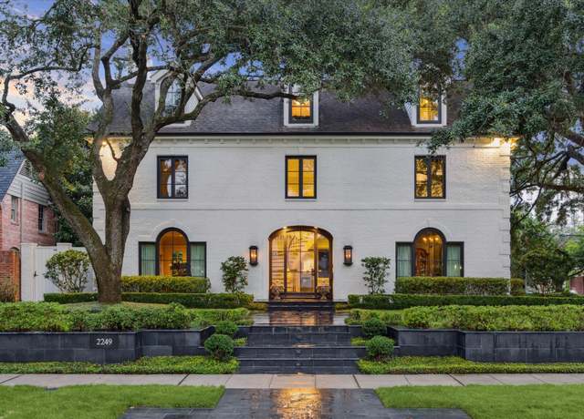 Property at 2249 Pelham Dr, Houston, TX 77019, 4 beds, 5.5 baths