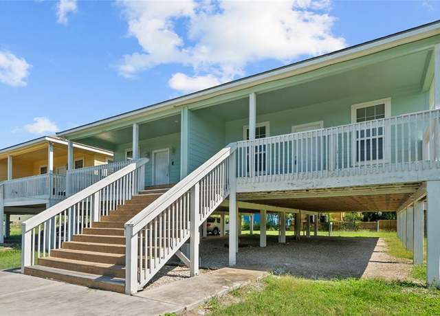 Property at 503 12th St, San Leon, TX 77539, 18 beds, 2 baths