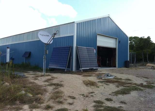 Property at 841 Private Road 4201, Cranfills Gap, TX 76637, 1 bed, 1 bath