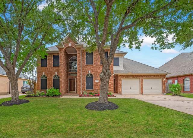 Property at 4338 Tree Line Dr, Pasadena, TX 77505, 4 beds, 3.5 baths