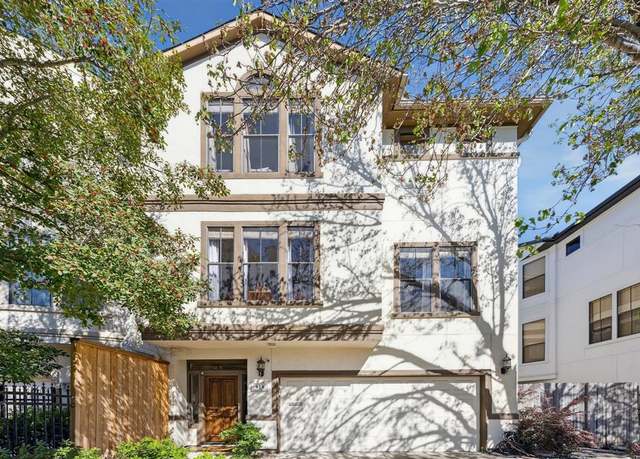 Property at 814 Reinicke St, Houston, TX 77007, 3 beds, 3.5 baths