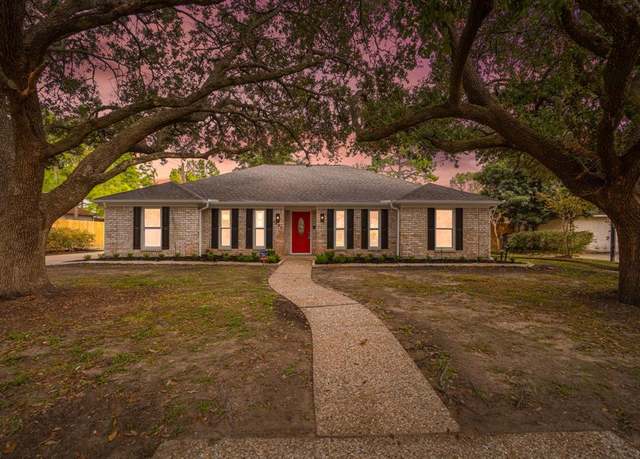 Property at 3030 Triway Ln, Houston, TX 77043, 4 beds, 3 baths