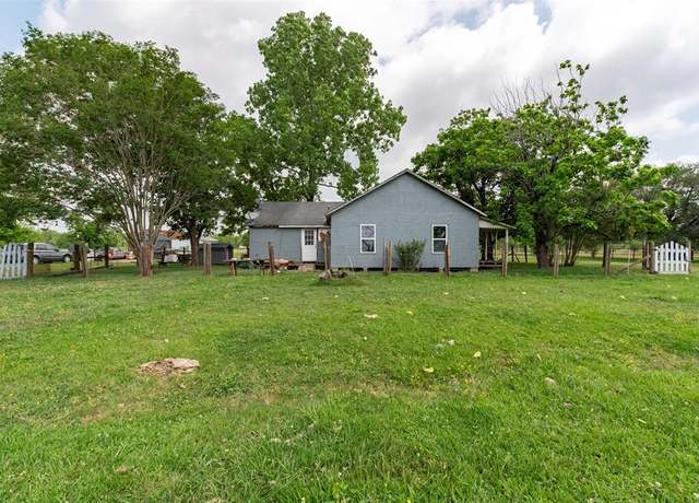 Property at 2525 N Bar, Rosenberg, TX 77471, 2 beds, 1 bath