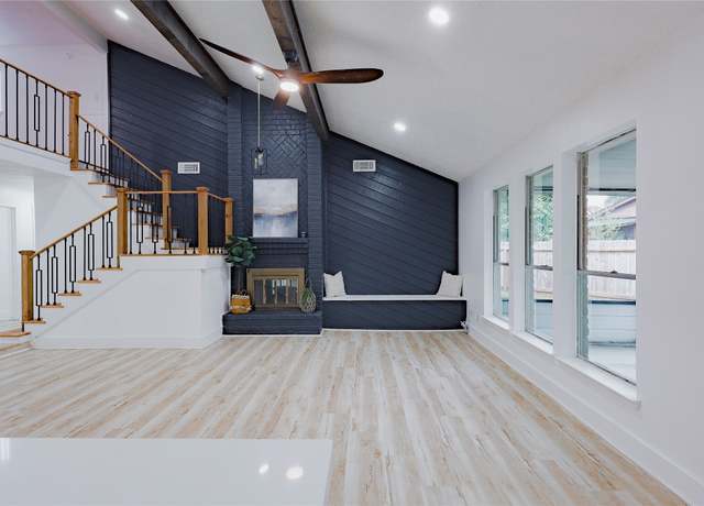 Property at 2902 Misty Park Dr, Houston, TX 77082, 4 beds, 3 baths