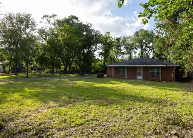 Property at 2732 De Soto St, Houston, TX 77091