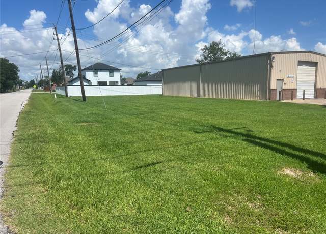 Property at 000 N Broadway St, La Porte, TX 77571