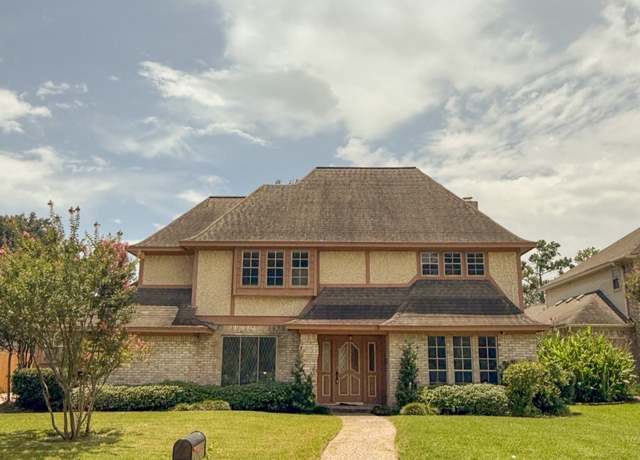 Property at 16627 Aldenham Pl, Spring, TX 77379, 4 beds, 2.5 baths