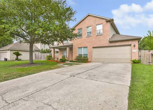 Property at 1722 Penina Dr, Crosby, TX 77532, 4 beds, 3.5 baths