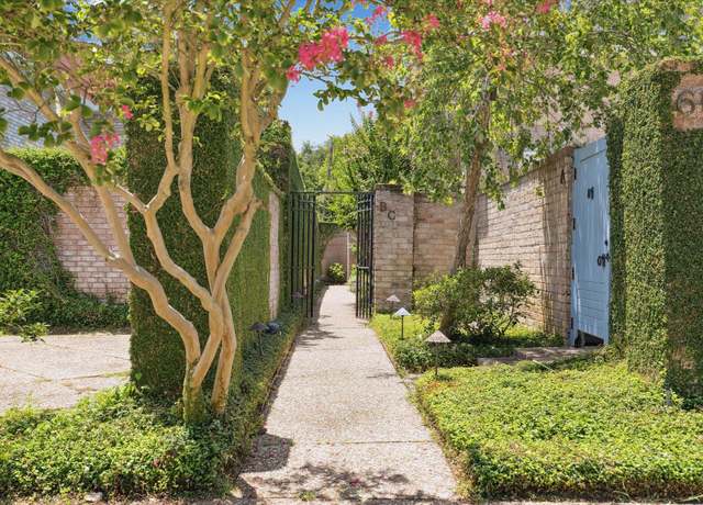 Property at 6103 Valley Forge Dr Unit C, Houston, TX 77057, 3 beds, 4.5 baths