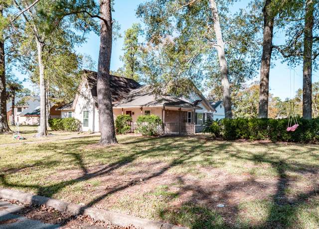 Property at 2006 Halyard Dr, Crosby, TX 77532, 3 beds, 2 baths