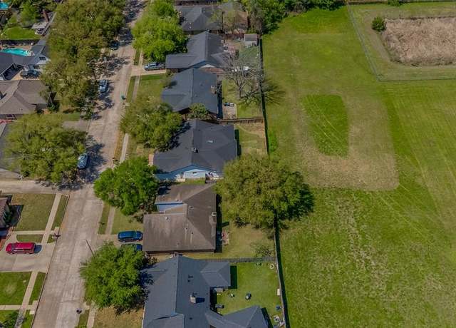 Property at 6219 Canada Dr, Pasadena, TX 77505, 4 beds, 2 baths