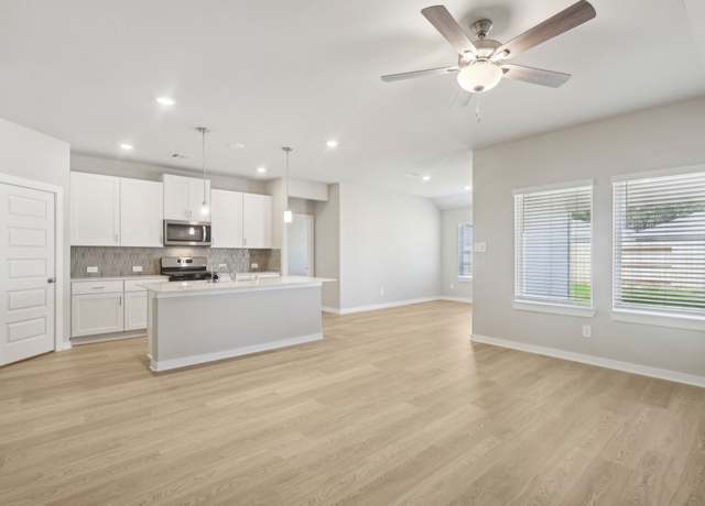 Property at 17905 Stone Terrace Ct, Montgomery, TX 77316, 3 beds, 2 baths