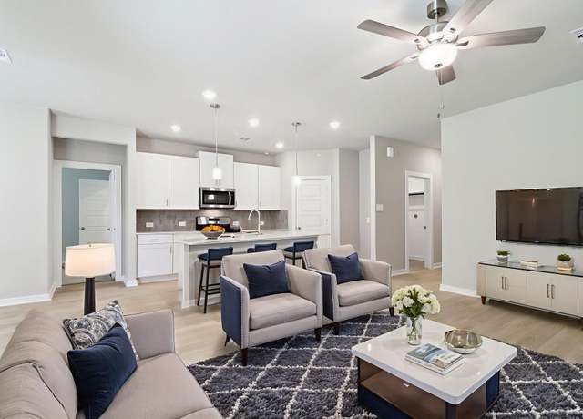 Property at 17905 Stone Terrace Ct, Montgomery, TX 77316, 3 beds, 2 baths