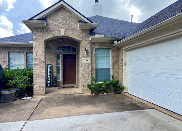 Property at 1234 Blue Leaf Dr, Richmond, TX 77469, 3 beds, 2 baths
